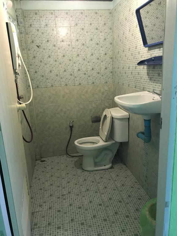 Cashew Nut Bungalows Hotel Ao Nang Bagian luar foto