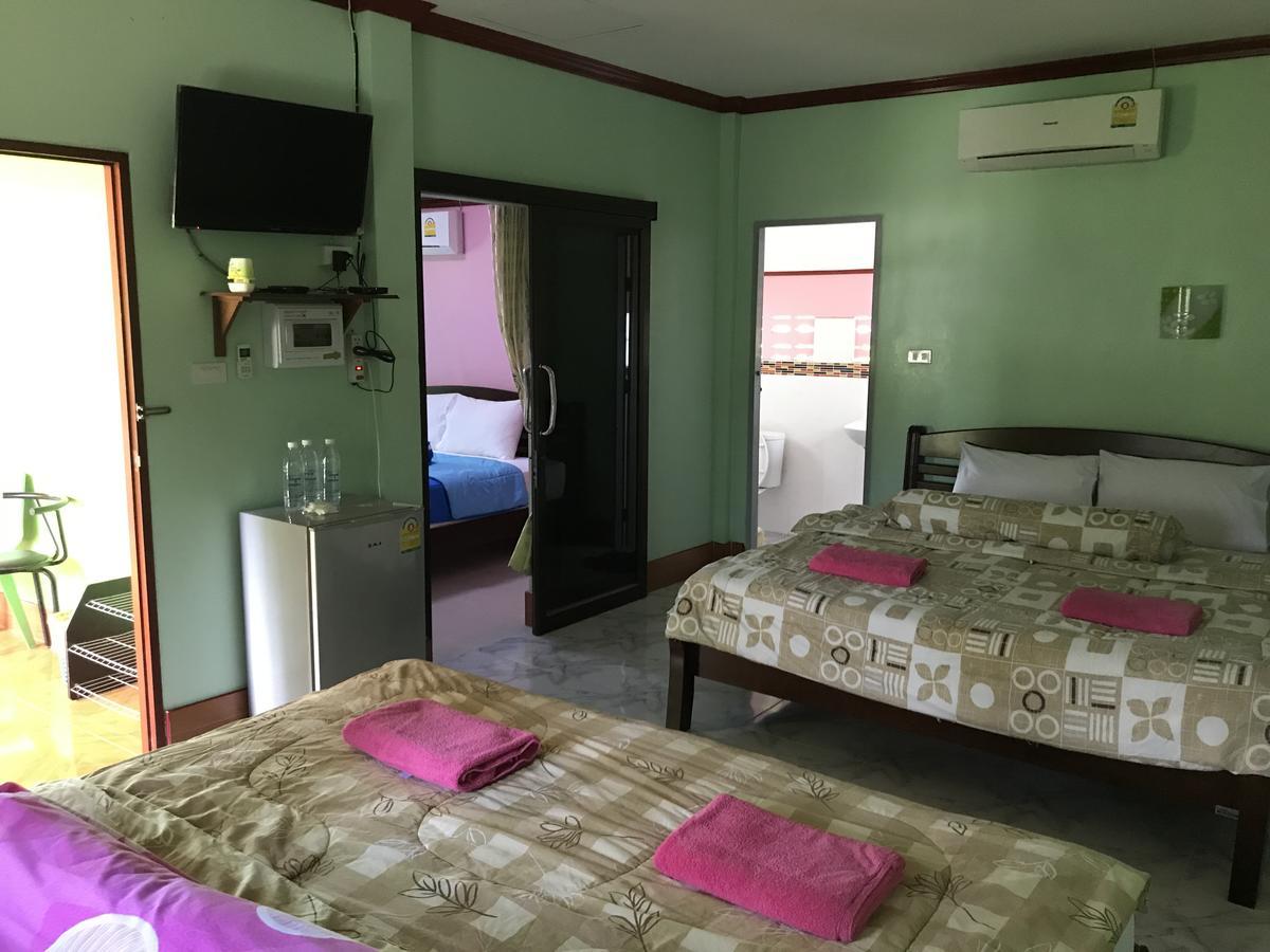 Cashew Nut Bungalows Hotel Ao Nang Bagian luar foto